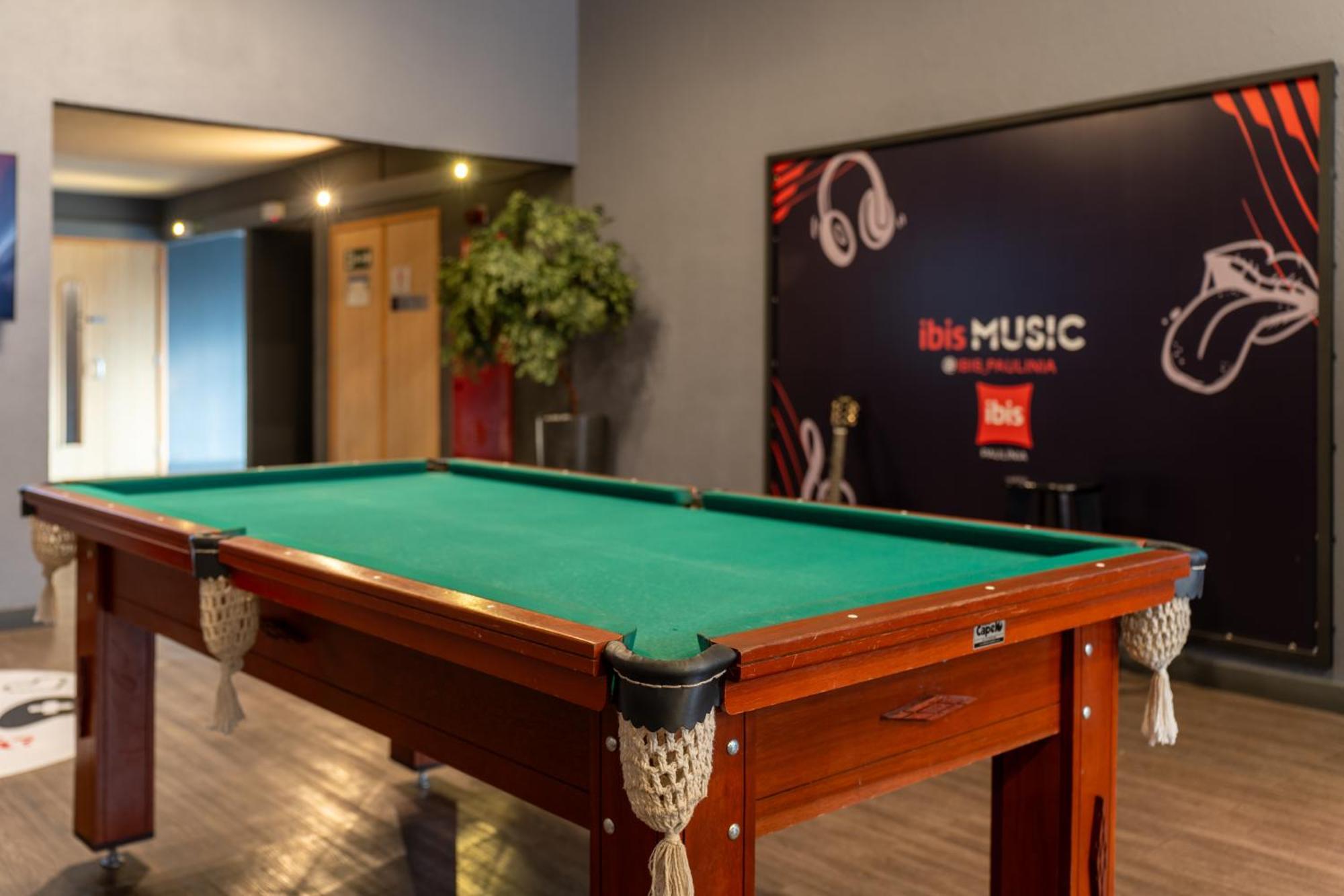 ホテル Ibis Paulínia エクステリア 写真
