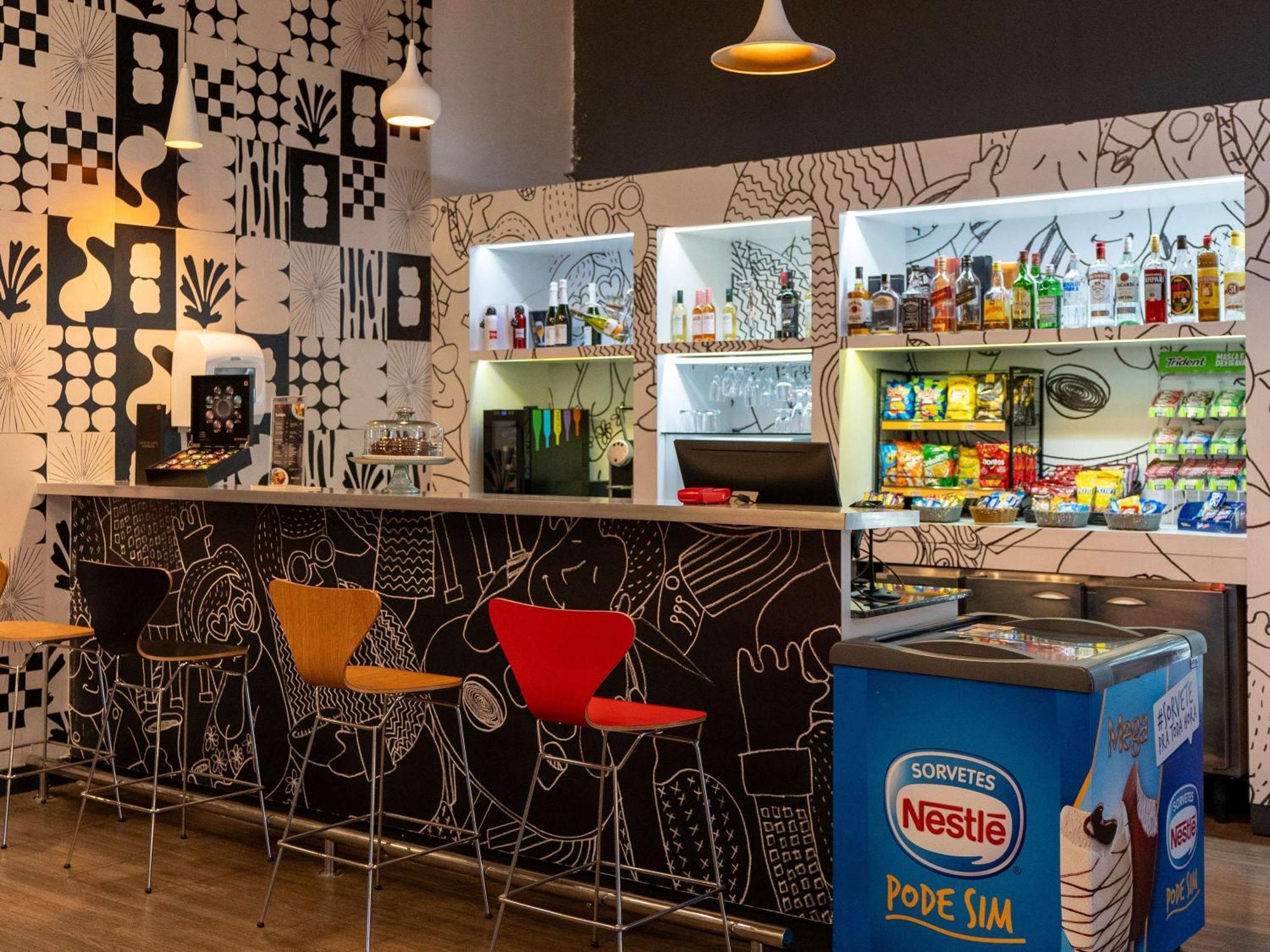 ホテル Ibis Paulínia エクステリア 写真